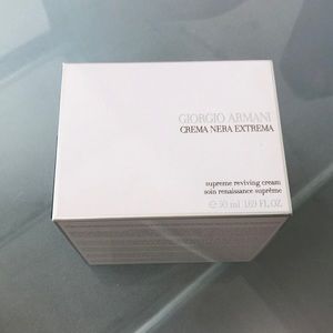 armani cream nera extrema